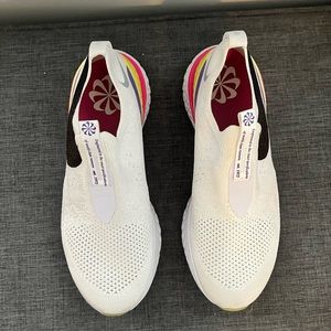 Nike epic phantom react flyknit women’s running shoes